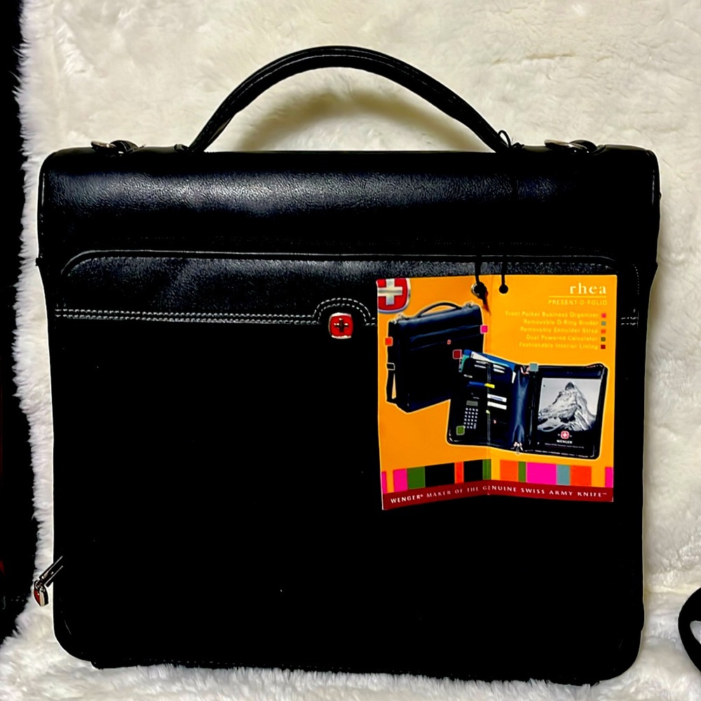Swiss Army Present-O-Folio